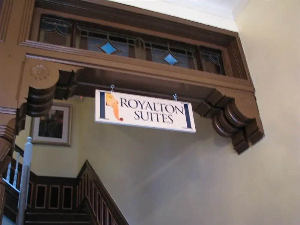 Royalton Suites