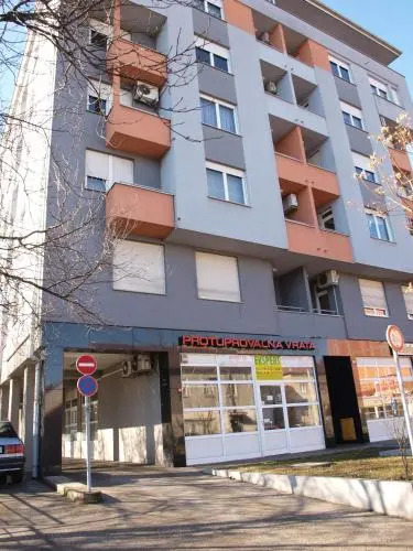 2G Apartments