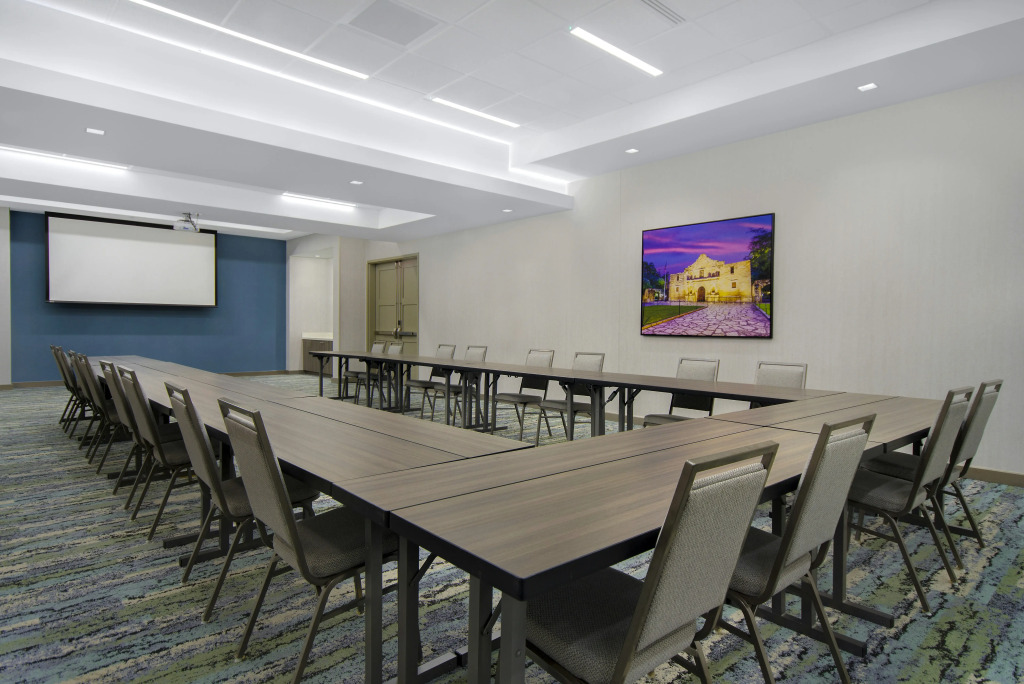 Hampton Inn & Suites on the San Antonio Riverwalk
