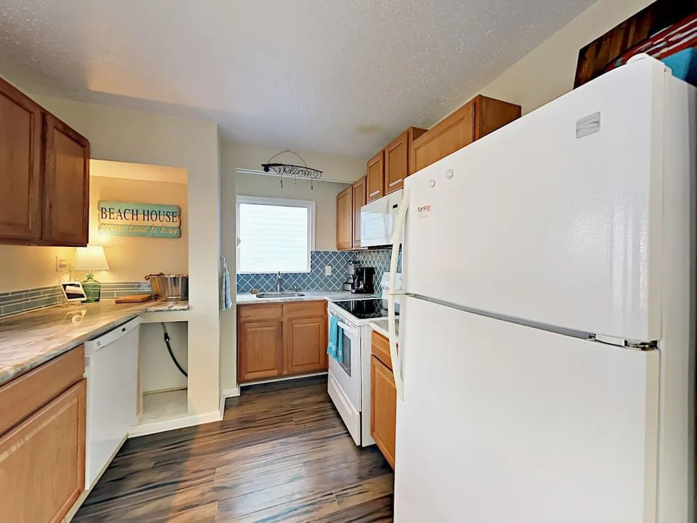 13114 John Reynolds Rd Home 3 Bedrooms 2 Bathrooms Home