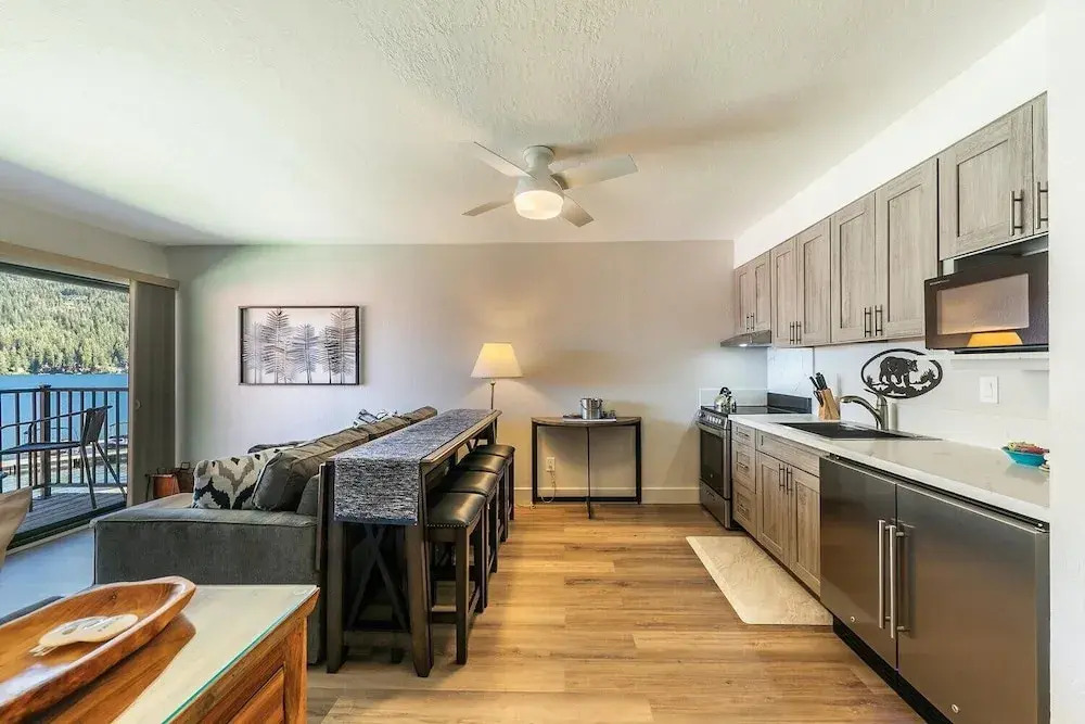 244 Bldg C 1 Bedroom Condo
