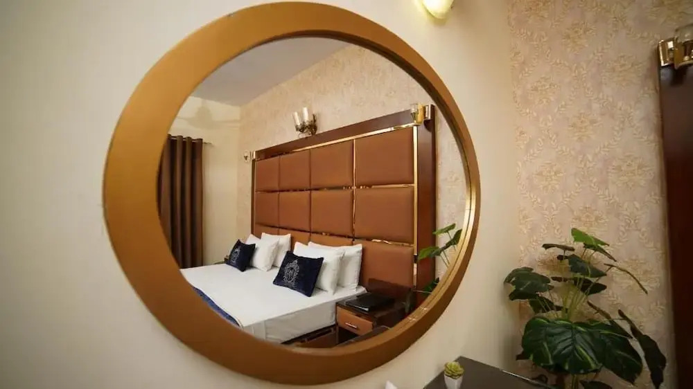 Orchid Inn by WIH