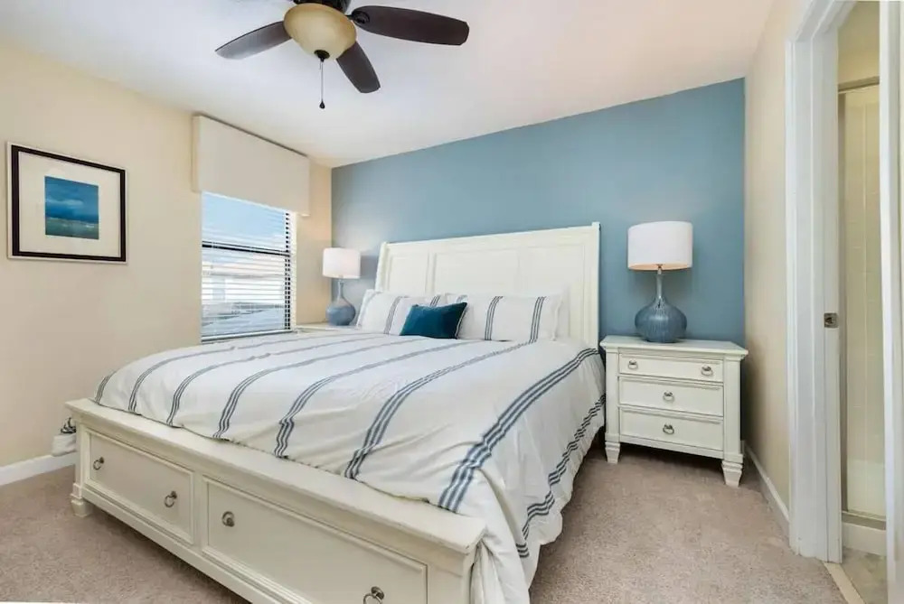 1426 Wexford WAY Davenport, 8bed