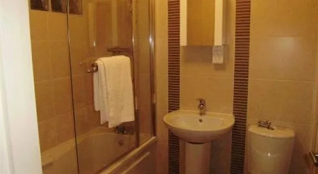 Brookhill Serviced Apartments