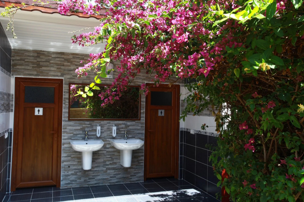 Baris Pension & Bungalows