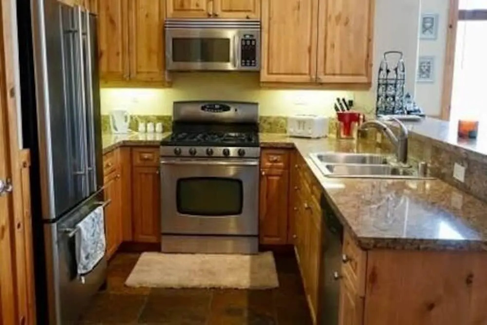 Cinnabar 3 Bedroom Condo
