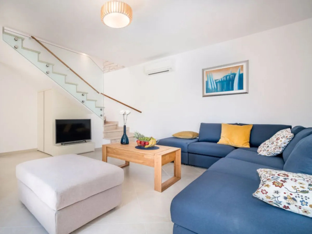 Holiday Home Villa Coriticum otium by Interhome