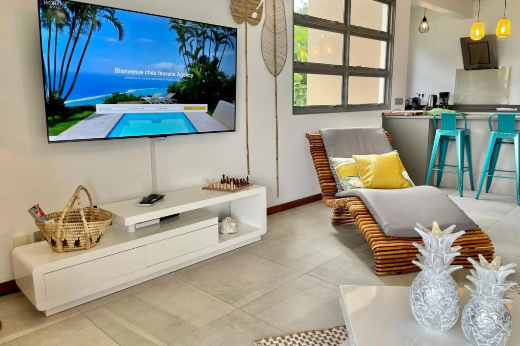 Manuia luxury apartment - Tahiti Punaauia -Wi-Fi Netflix pool & gym