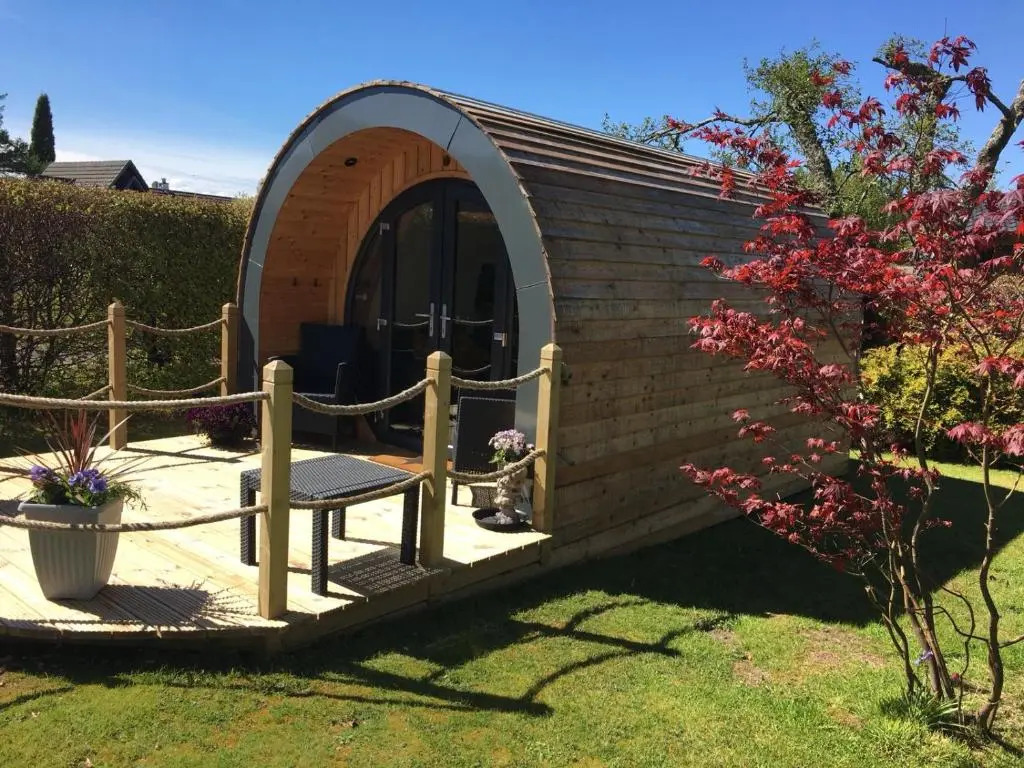 Seren Garden Pod