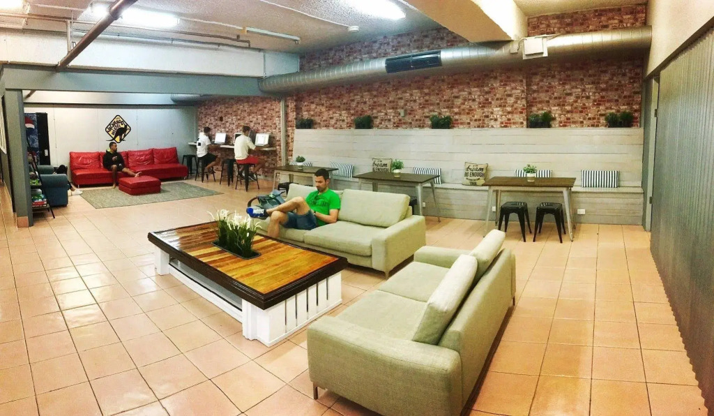 Jackaroo Hostel Sydney