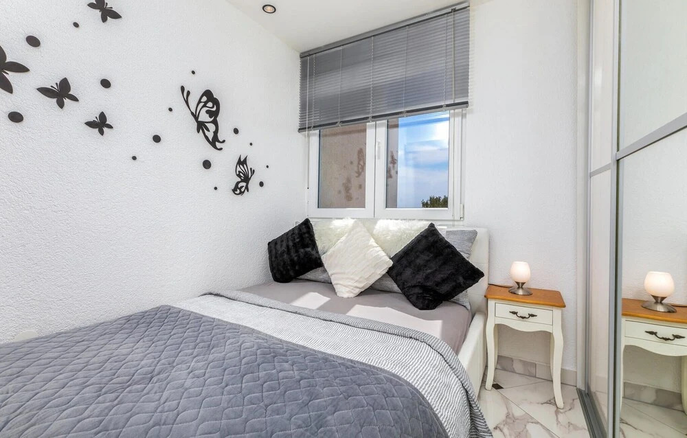 Amazing Apartment in Pula With Wifi and 1 Bedrooms