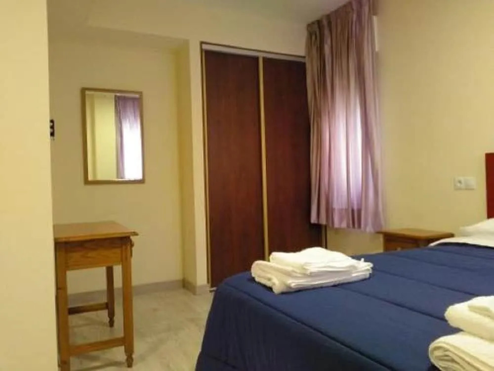 Hostal Orly