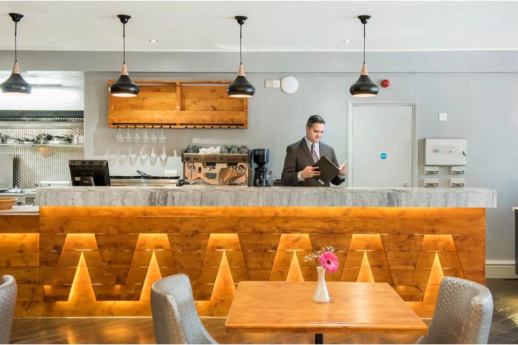 Docklands Lodge London