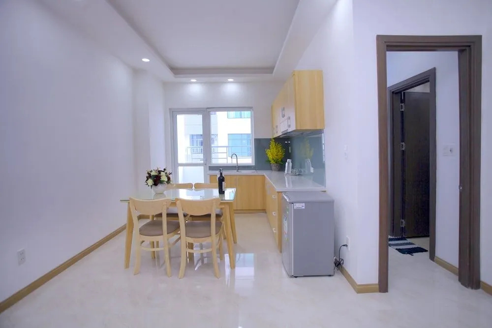 Mihaco Apartments and Hotel
