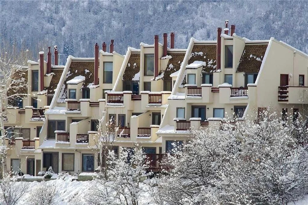 Storm Watch Condominiums - Sw205