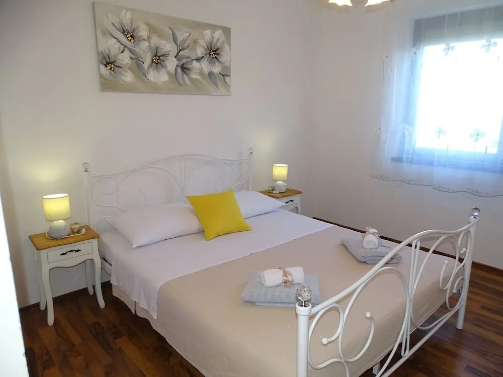 Quiant Holiday Home in Gorica With Pool