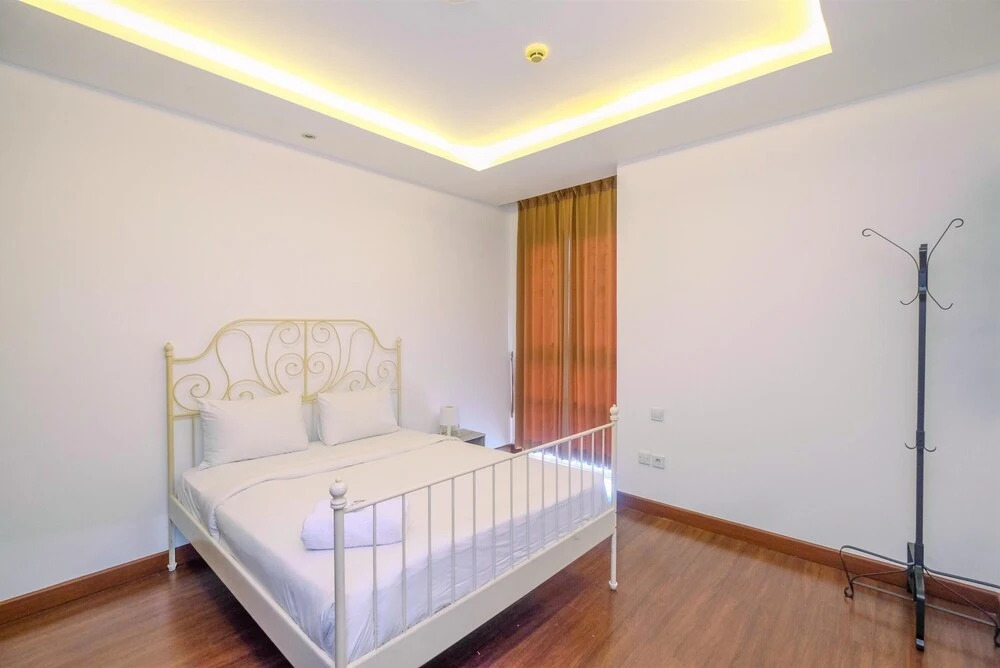 Elegant 2BR with Study Room Essence Dharmawangsa Apartment