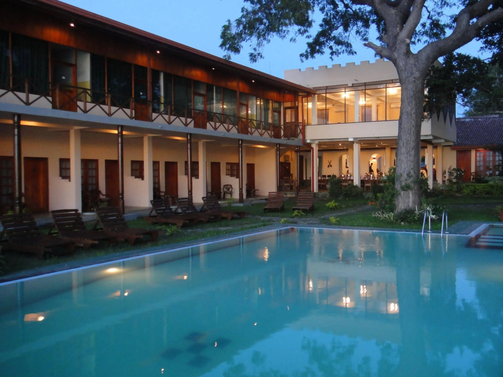 Oak Ray Lake Resort