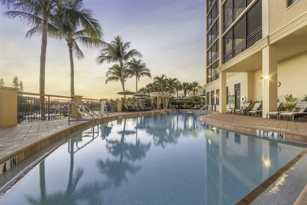 Holiday Inn Club Vacations Sunset Cove Resort