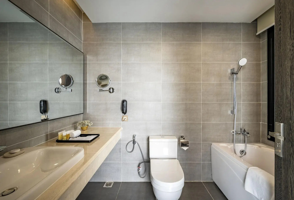 Muong Thanh Luxury Saigon Hotel