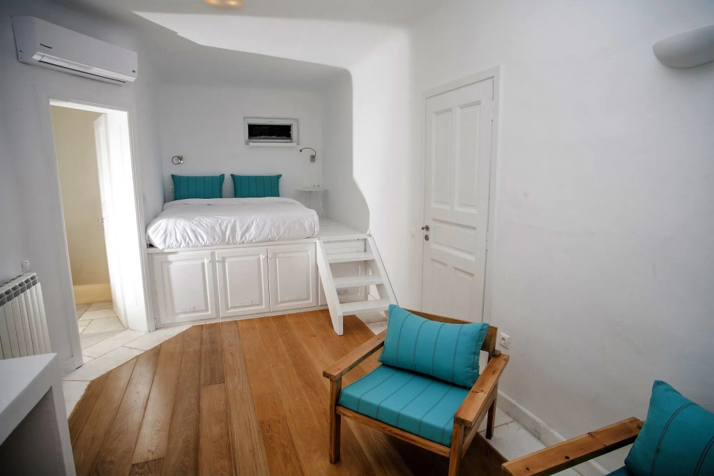 Mykonos Moussa