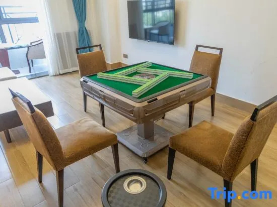 Fuying Mingting Shanghai Hotel (Jinshan Wanda Plaza)