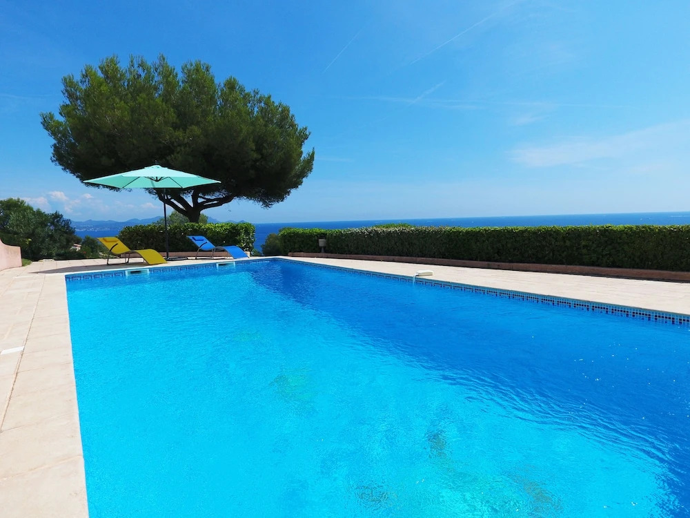 Blue Bay View