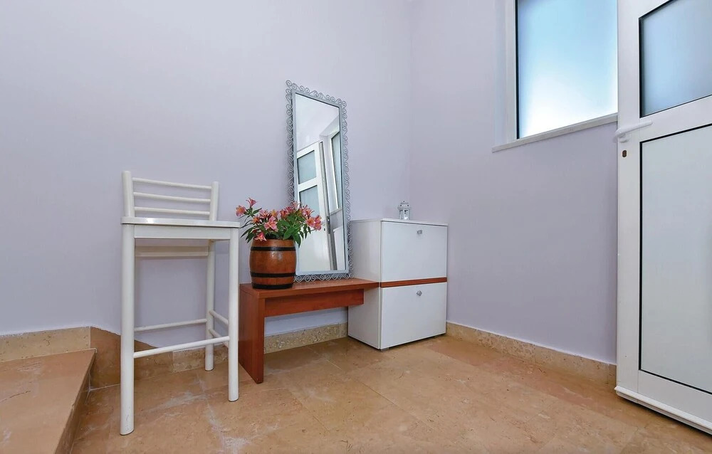 Four-Bedroom Holiday Home In Rogoznica