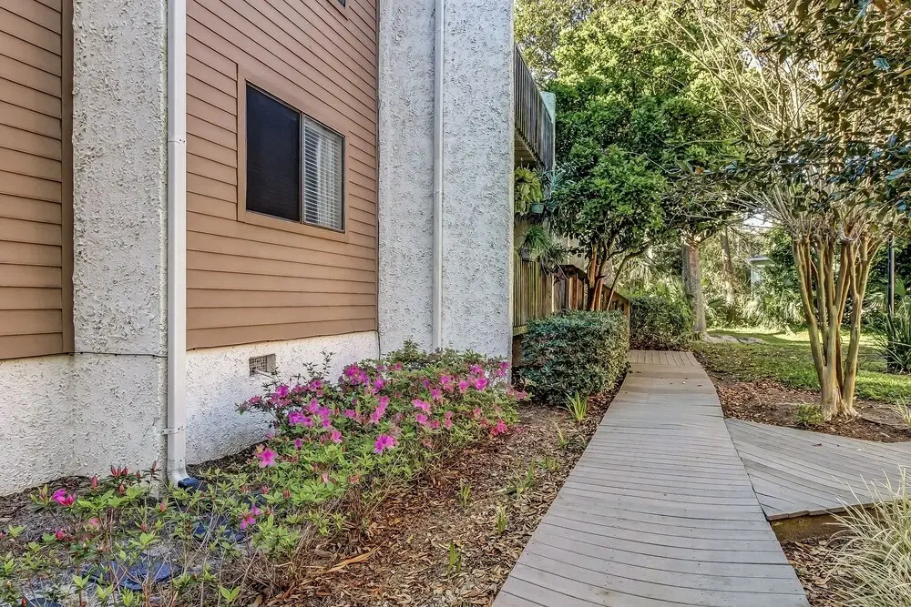 Dog Friendly Condo, Easy Access to Amelia Island Beautiful Beaches by RedAwning