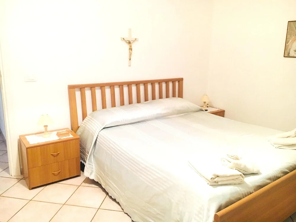 Villa With 3 Bedrooms in Floridia, With Wonderful Mountain View, Priva