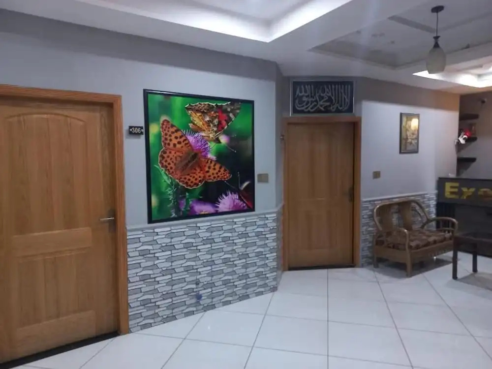 Hotel Executive One
