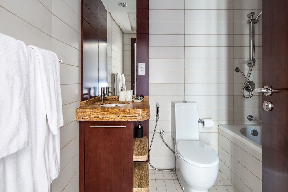 Deluxe 2B apartment close to Burj Khalifa