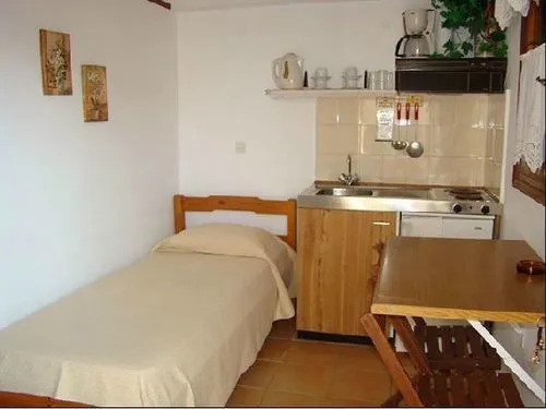 Zaira Studios