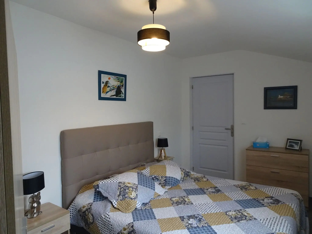 Bungalow in Gouville-sur-Mer near Beach