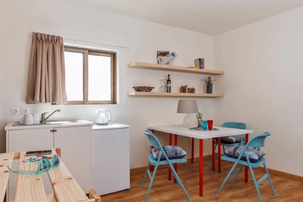 STAY Rhodes HoStel & Bar