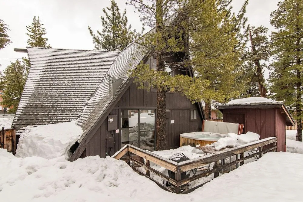 S. Lake Tahoe Home Near Ski Resorts by RedAwning