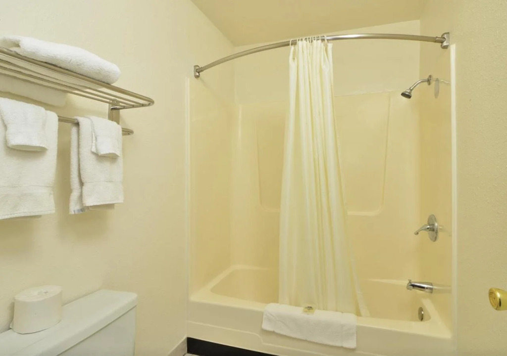 Value Inn & Suites
