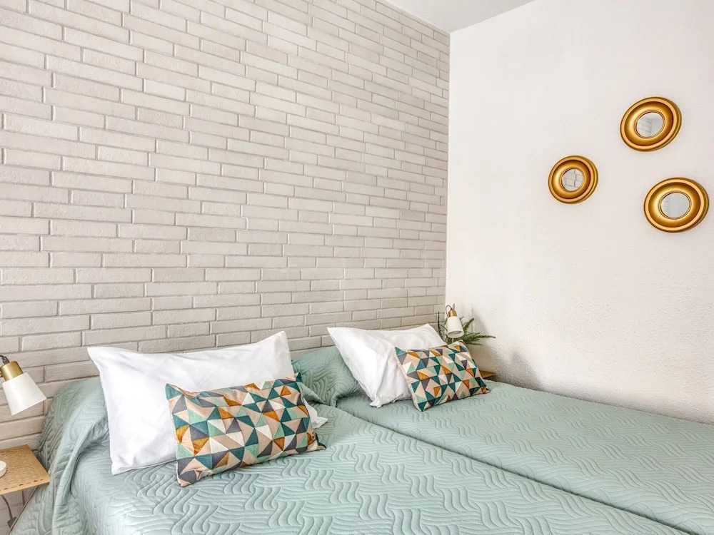 Elegant Holiday Home in Seville near River Guadalquivir