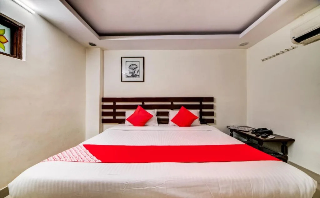 Hotel Samrat By OYO Rooms