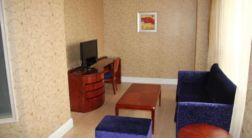 Dalian Puzhao Holiday Hotel