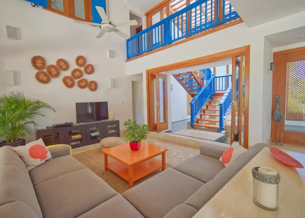 Amazing 4-bedroom Tropical Villa With Private Pool and Golf Course View at Luxury Resort