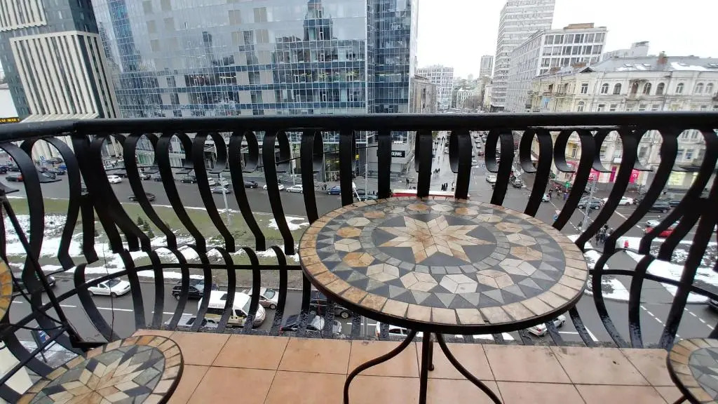 One bedroom. Lux. 17 Baseina str. Near Gulliver