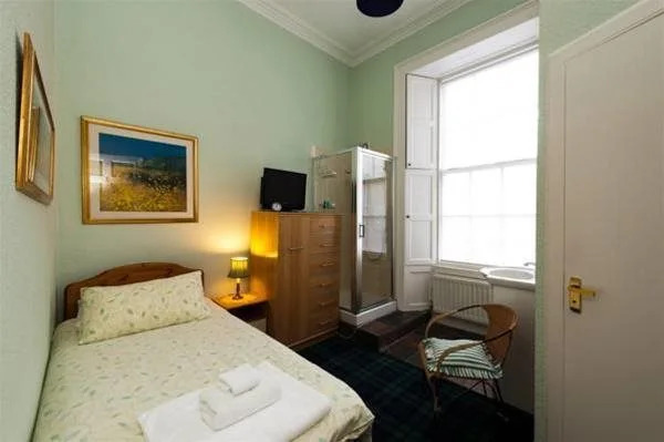 Garlands Guest House