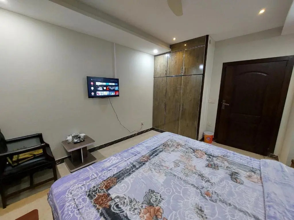 Sunrise Guest House E-11/2 Islamabad