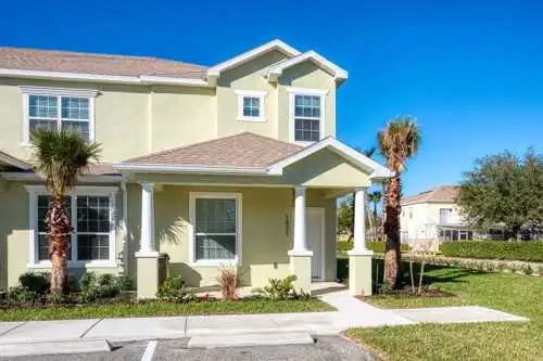 Beautiful 3 Bedroom Suites, 20 Min From Disney