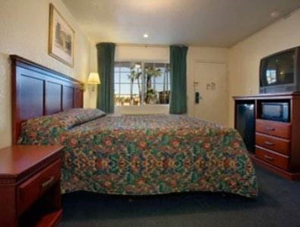 Travelodge San Bernardino