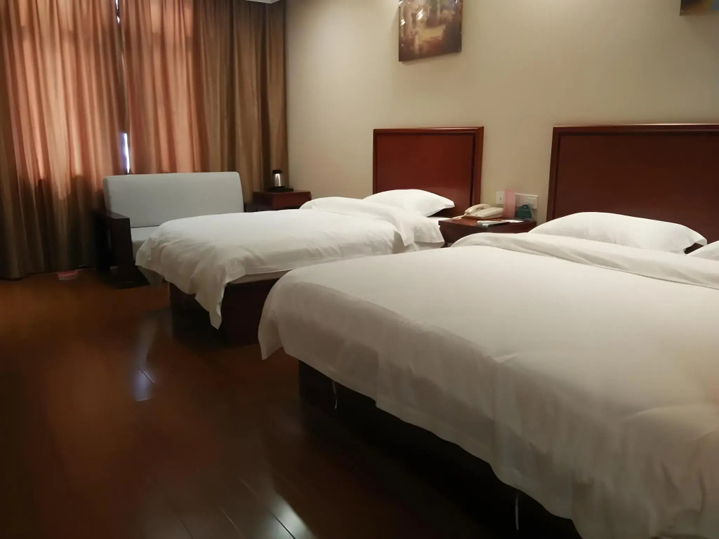 GreenTree Inn HeFei FeiDong County GuiWang Road LuZhou Medical School Hotel