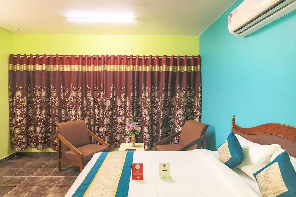 OYO 10709 Hotel SBT