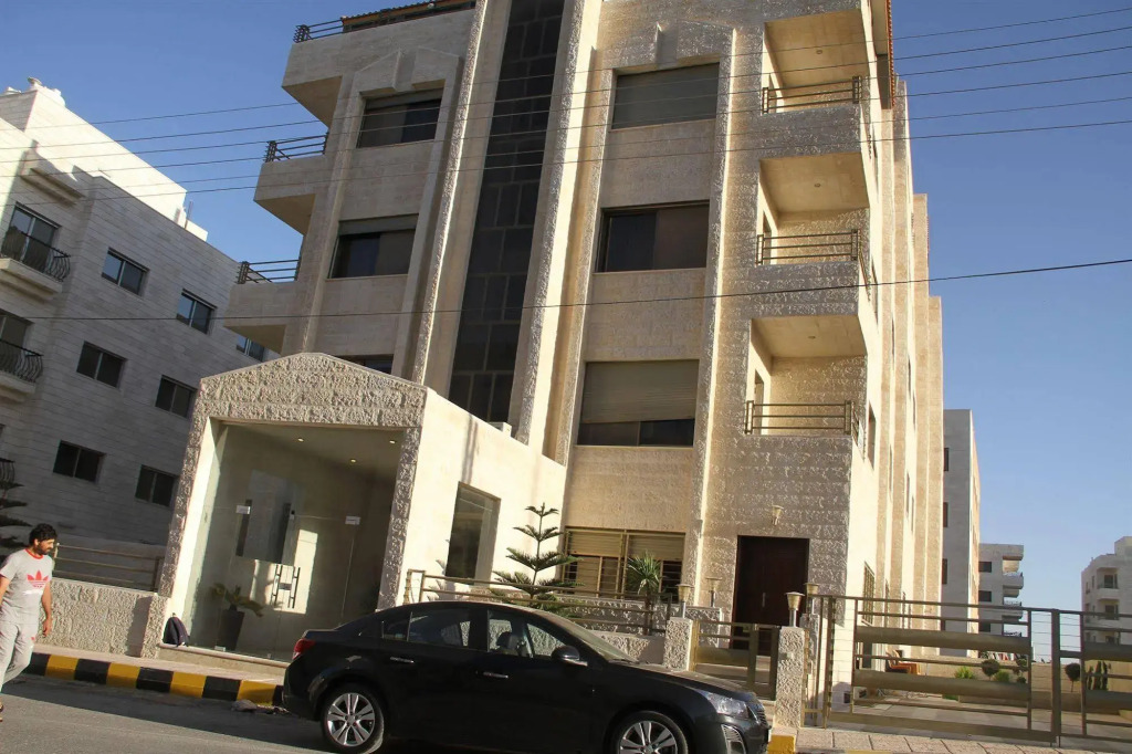 Uptown Modern Furnished Apartments