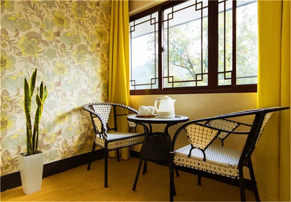 Hangzhou Poke Theme Guest House